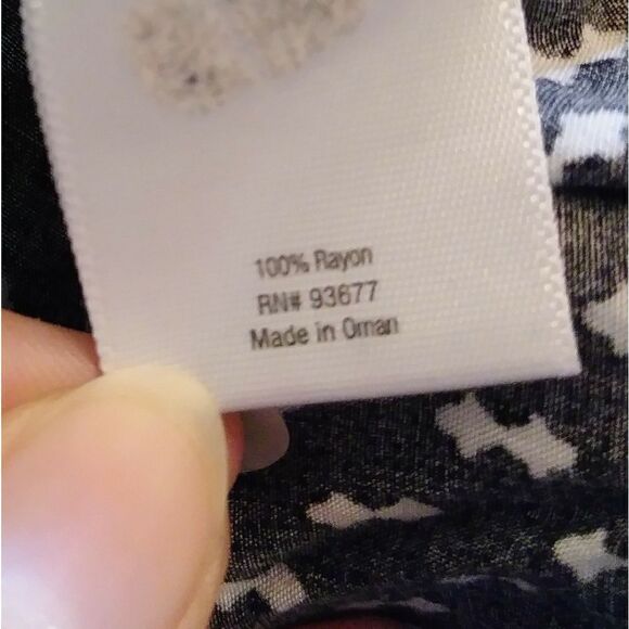 A.n.a Black & White Pattern Hi Rise Pom Pom Shorts - Picture 7 of 8